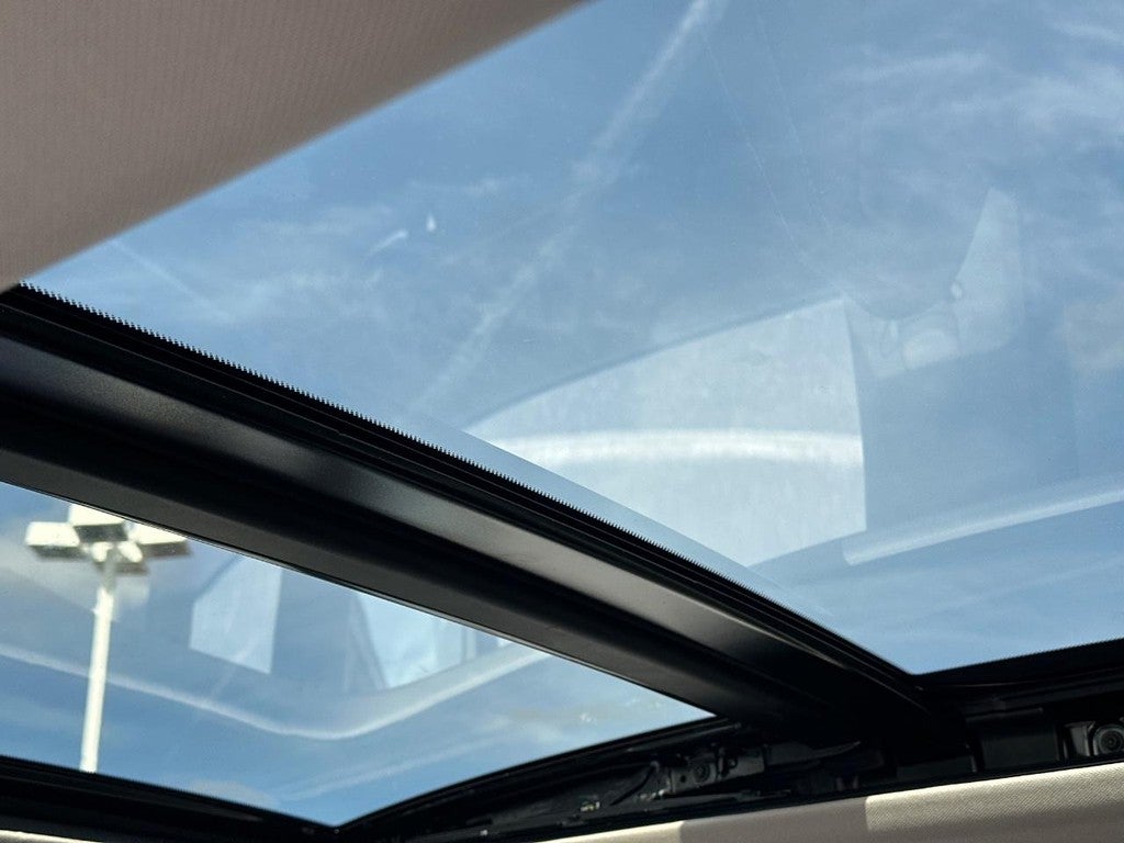 2025 Nissan Murano AWD Platinum