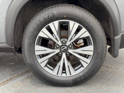 2023 Nissan Rogue AWD SV