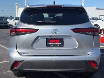 2022 Toyota Highlander LE AWD (Natl)