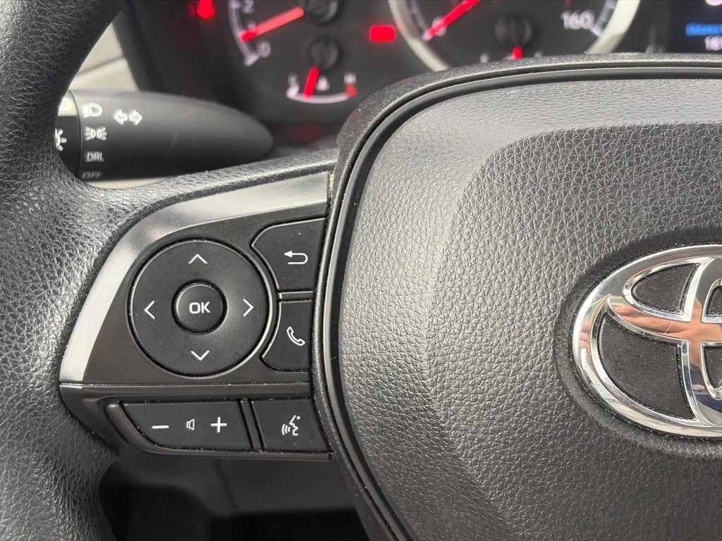 2022 Toyota Corolla Cross L 4WD (Natl)