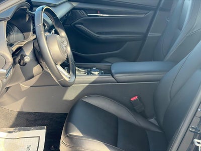 2022 Mazda Mazda3 Hatchback Preferred Auto FWD
