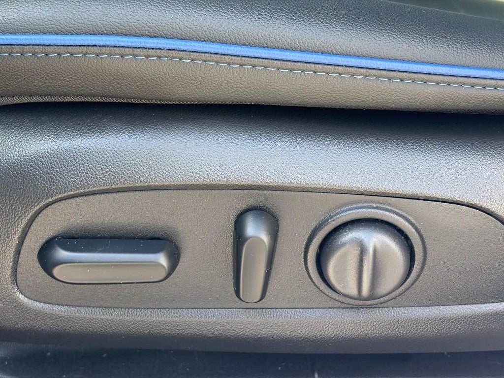 2025 Buick Envista FWD 4dr Sport Touring