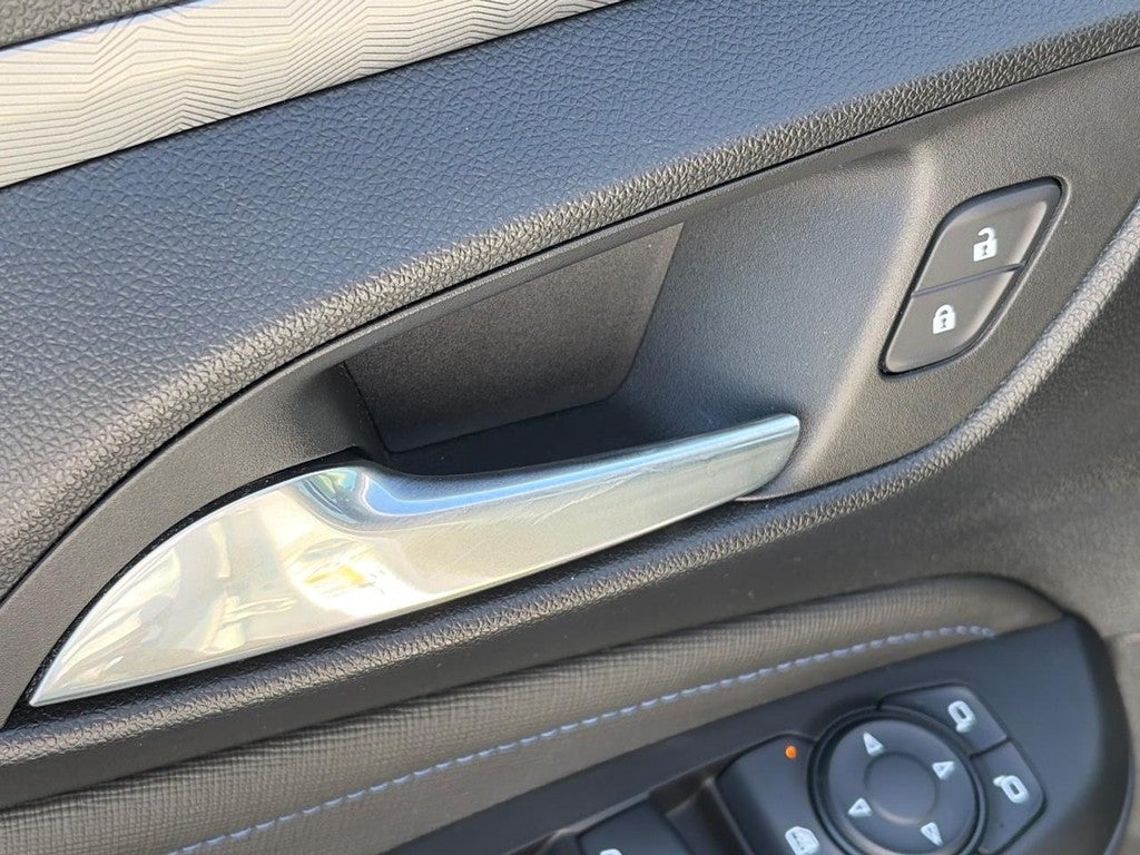 2025 Buick Envista FWD 4dr Sport Touring