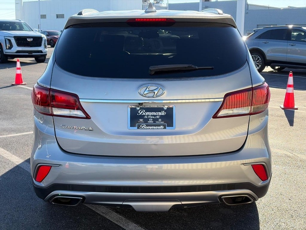 2017 Hyundai Santa Fe SE 3.3L Auto