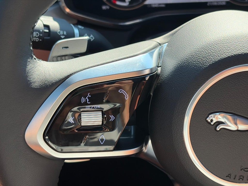 2024 Jaguar XF R-Dynamic SE Sedan AWD
