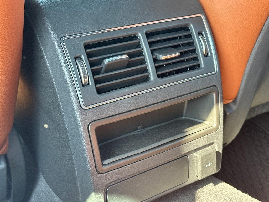 2023 Jaguar XF R-Dynamic SE Sedan AWD