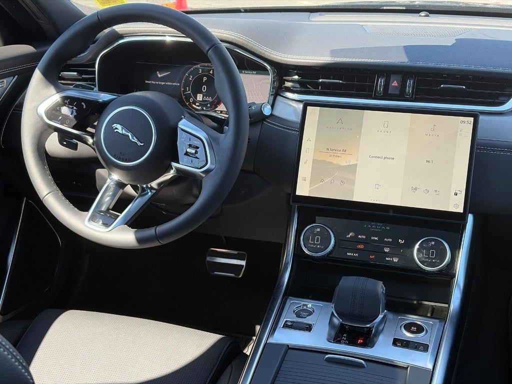 2024 Jaguar XF R-Dynamic SE Sedan AWD