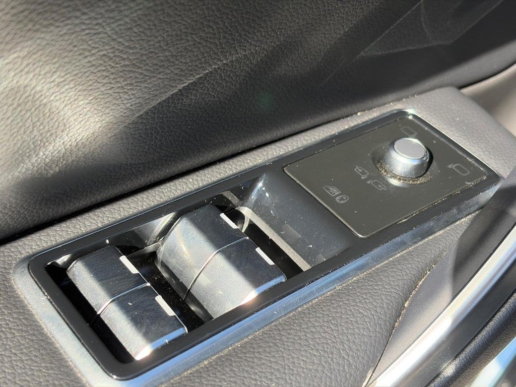 2024 Jaguar XF R-Dynamic SE Sedan AWD