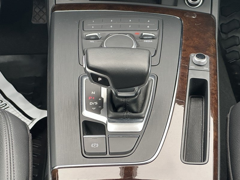 2019 Audi Q5 Premium 45 TFSI quattro