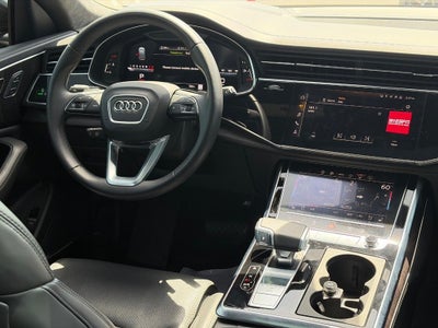 2022 Audi Q8 Prestige 55 TFSI quattro