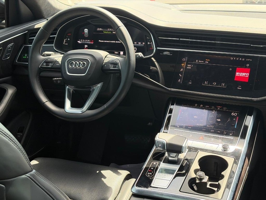 2022 Audi Q8 Prestige 55 TFSI quattro