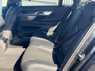 2022 BMW 7 Series 750i xDrive Sedan