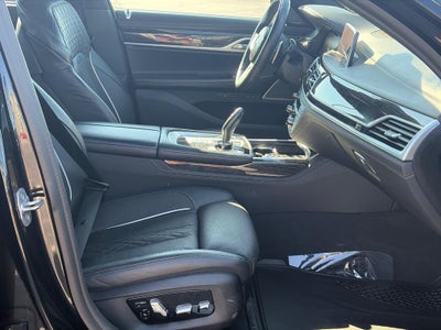 2022 BMW 7 Series 750i xDrive Sedan