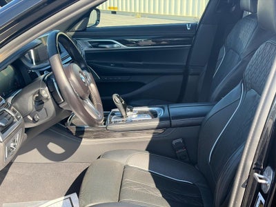 2022 BMW 7 Series 750i xDrive Sedan