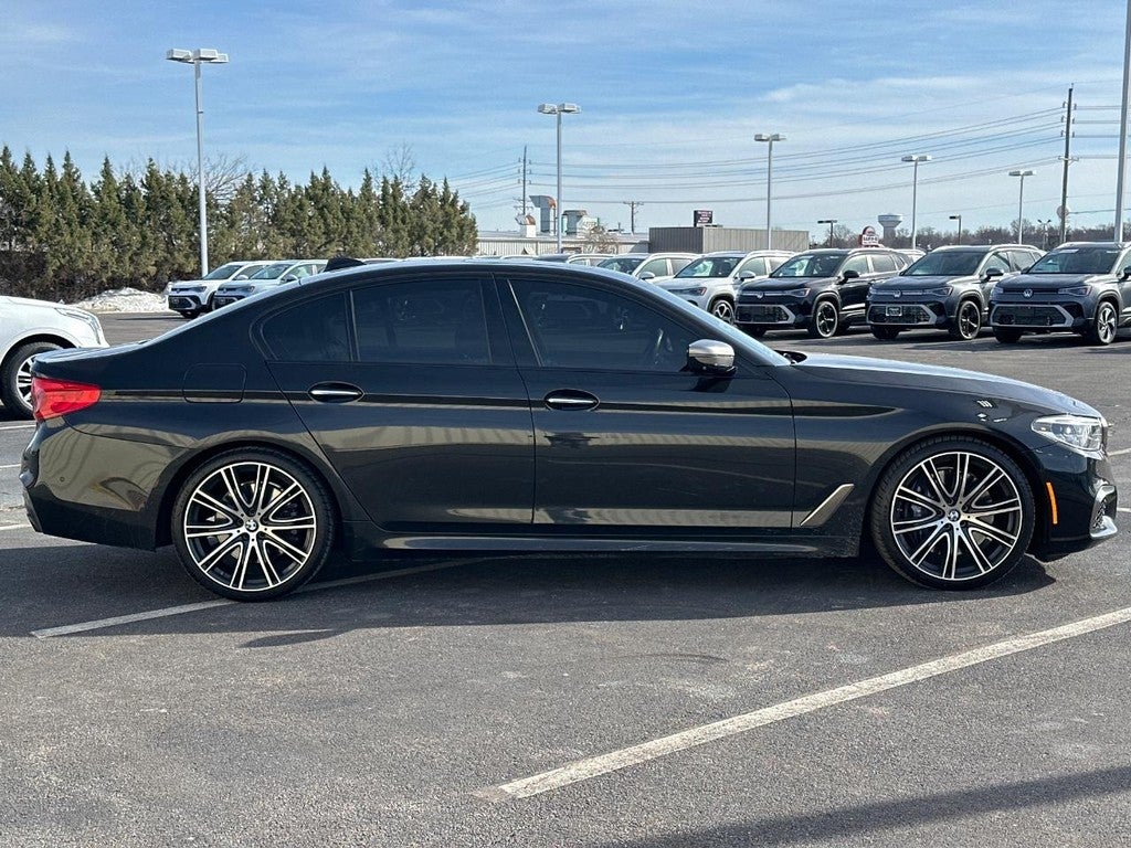 2018 BMW 5 Series M550i xDrive Sedan