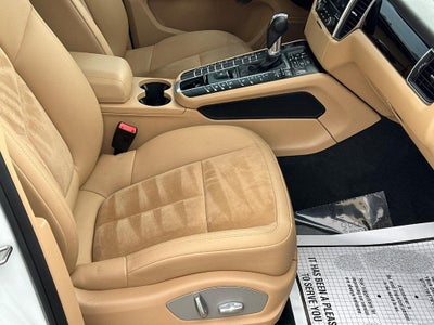 2018 Porsche Macan Sport Edition AWD
