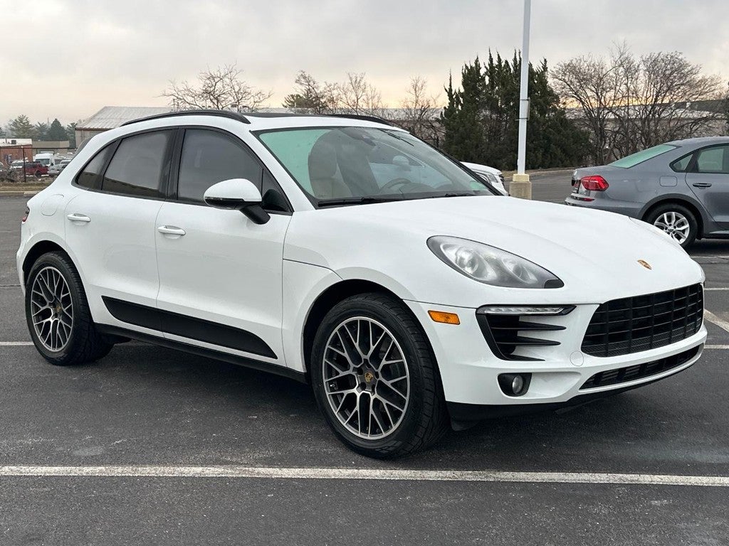 2018 Porsche Macan Sport Edition AWD