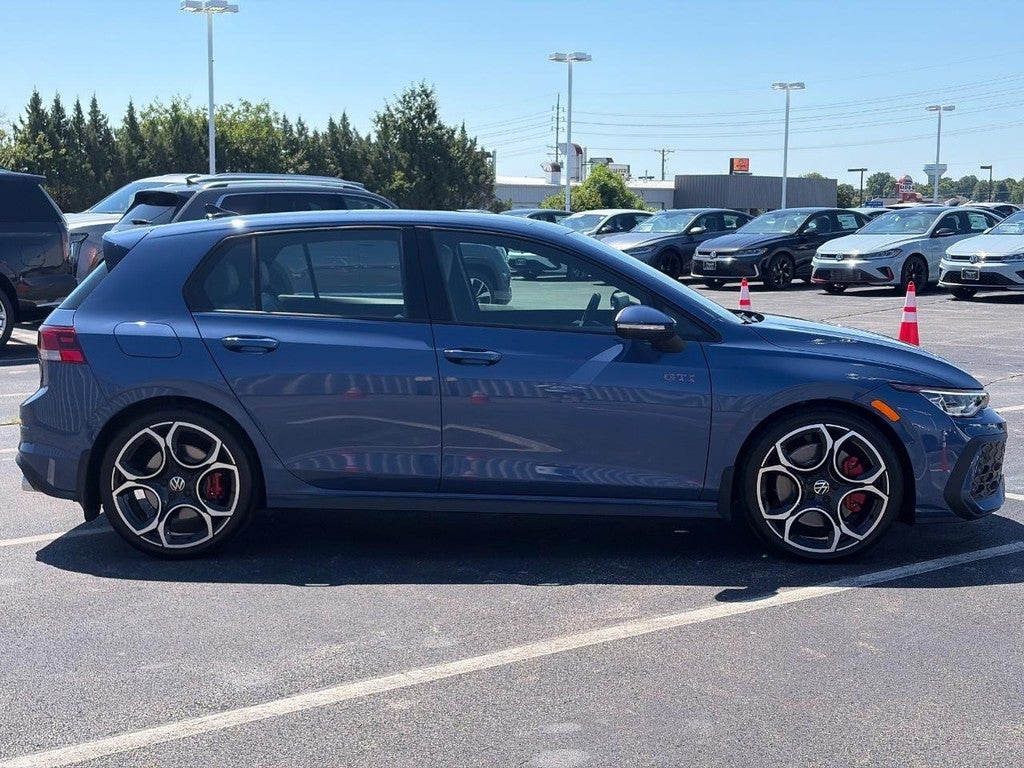 2026 Volkswagen Golf GTI 2.0T Autobahn DSG