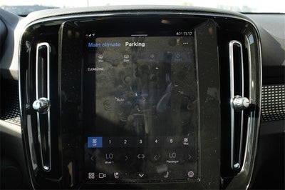 2021 Volvo XC40 Recharge P8 eAWD Pure Electric