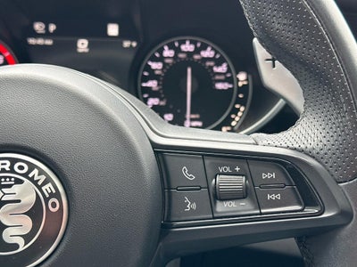 2021 Alfa Romeo Giulia Ti Sport RWD