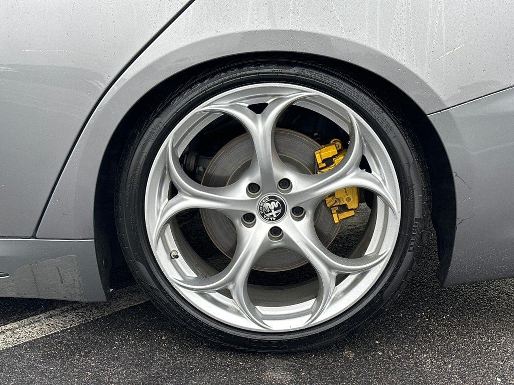 2021 Alfa Romeo Giulia Ti Sport RWD