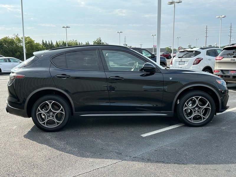 2024 Alfa Romeo Stelvio Ti AWD