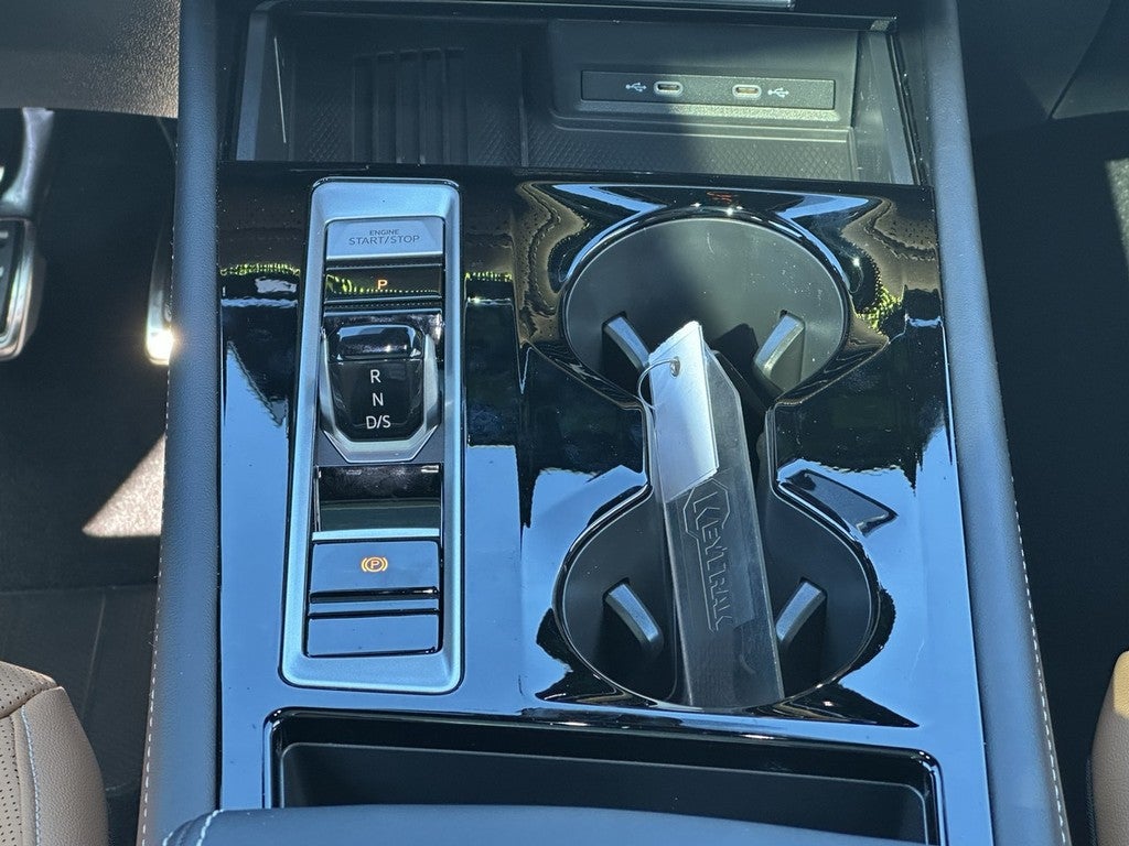 2026 Volkswagen Atlas Cross Sport 2.0T SEL R-Line Black 4MOTION