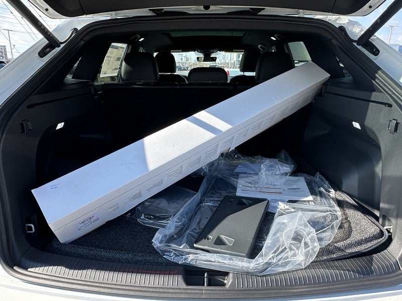 2026 Volkswagen Atlas Cross Sport 2.0T SEL R-Line Black 4MOTION