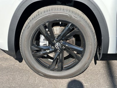 2026 Volkswagen Atlas Cross Sport 2.0T SEL R-Line Black 4MOTION