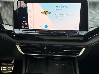 2026 Volkswagen Atlas Cross Sport 2.0T SEL R-Line Black 4MOTION
