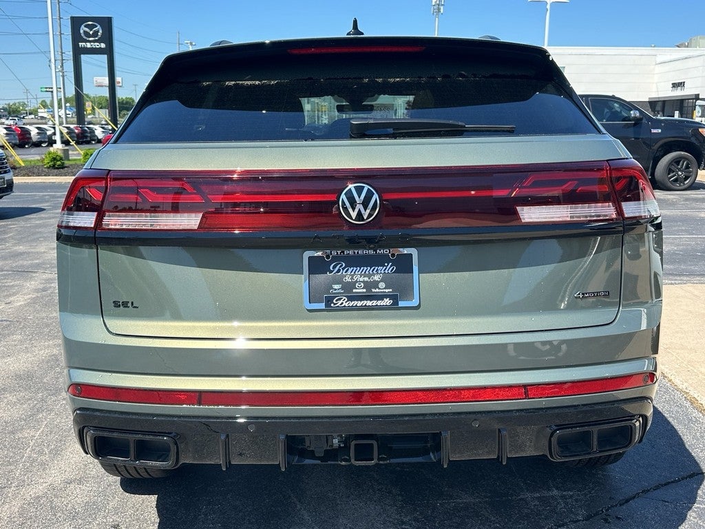 2026 Volkswagen Atlas Cross Sport 2.0T SEL R-Line Black 4MOTION