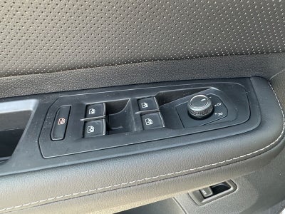 2025 Volkswagen Atlas Cross Sport 2.0T SEL R-Line Black 4MOTION