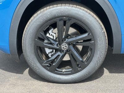 2025 Volkswagen Atlas Cross Sport 2.0T SEL R-Line Black 4MOTION