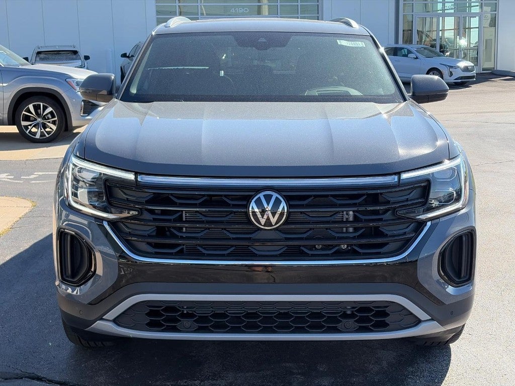 2026 Volkswagen Atlas Cross Sport 2.0T SEL 4MOTION