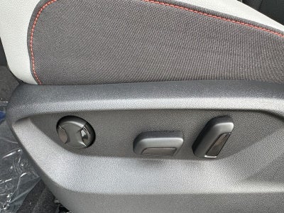 2026 Volkswagen Atlas 2.0T Peak Edition 4MOTION