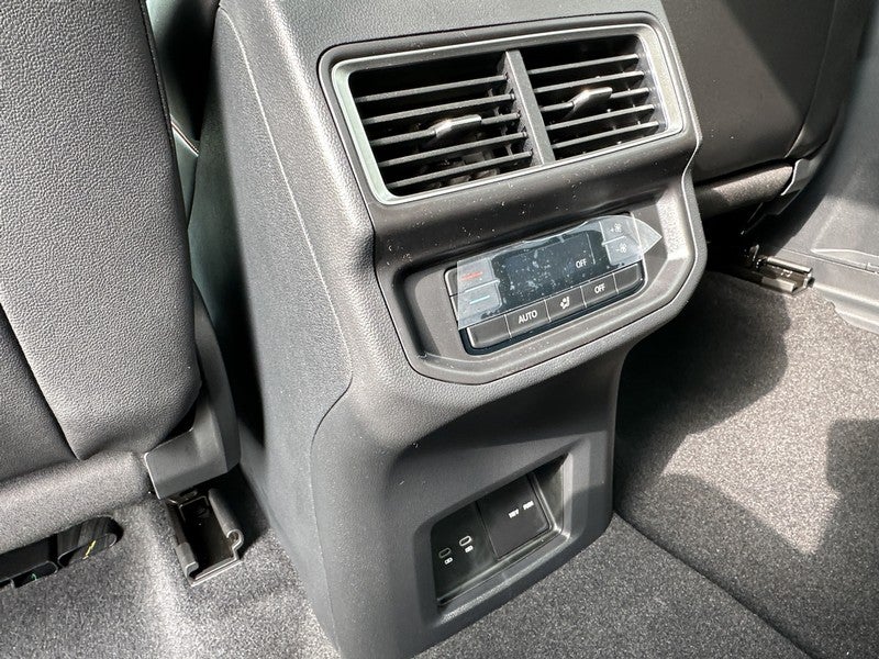 2026 Volkswagen Atlas 2.0T Peak Edition 4MOTION