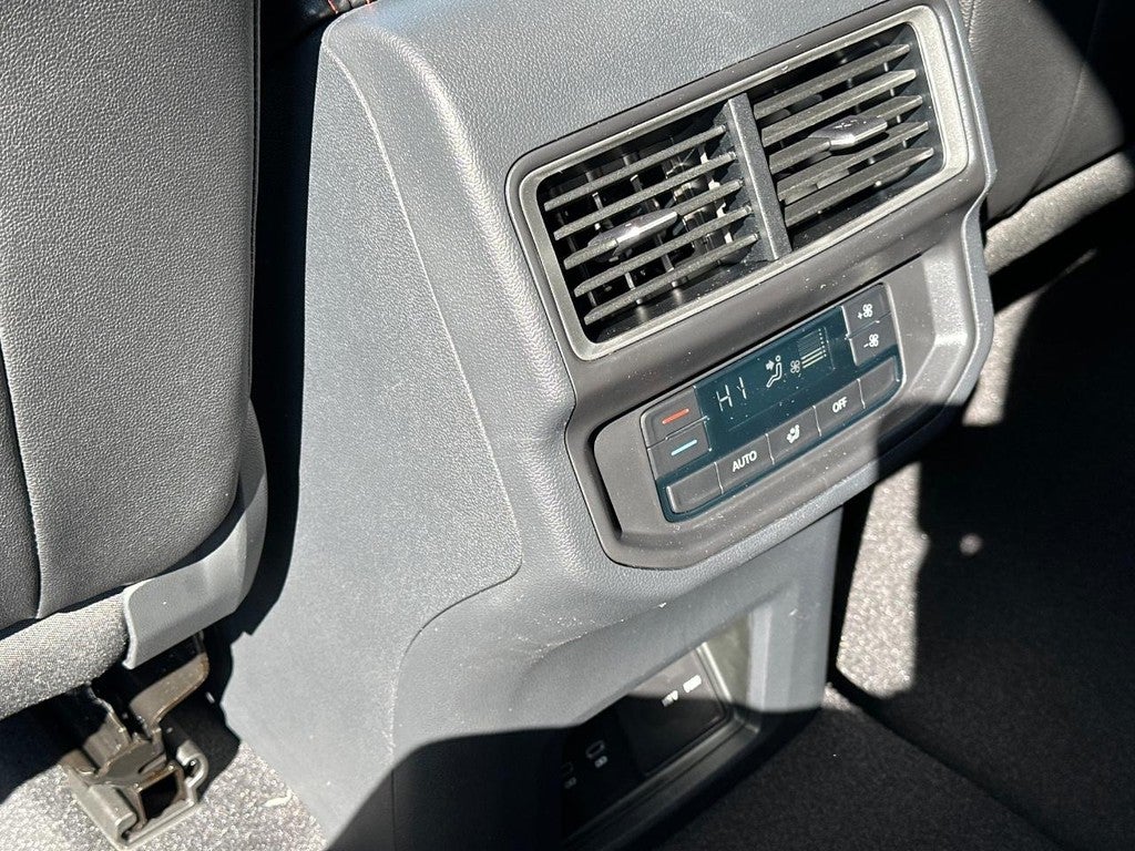 2026 Volkswagen Atlas 2.0T Peak Edition 4MOTION