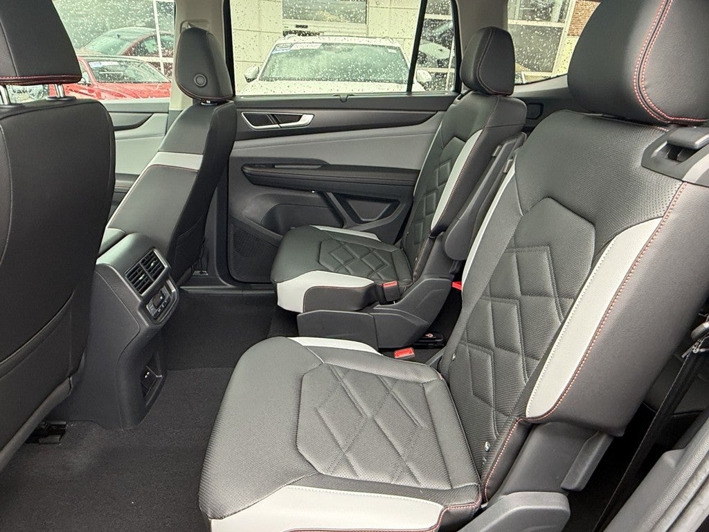 2026 Volkswagen Atlas 2.0T Peak Edition 4MOTION