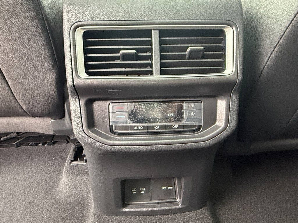 2026 Volkswagen Atlas 2.0T Peak Edition 4MOTION