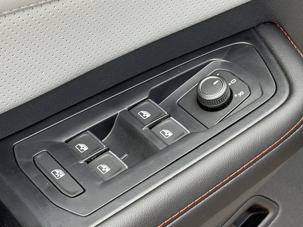 2026 Volkswagen Atlas 2.0T Peak Edition 4MOTION