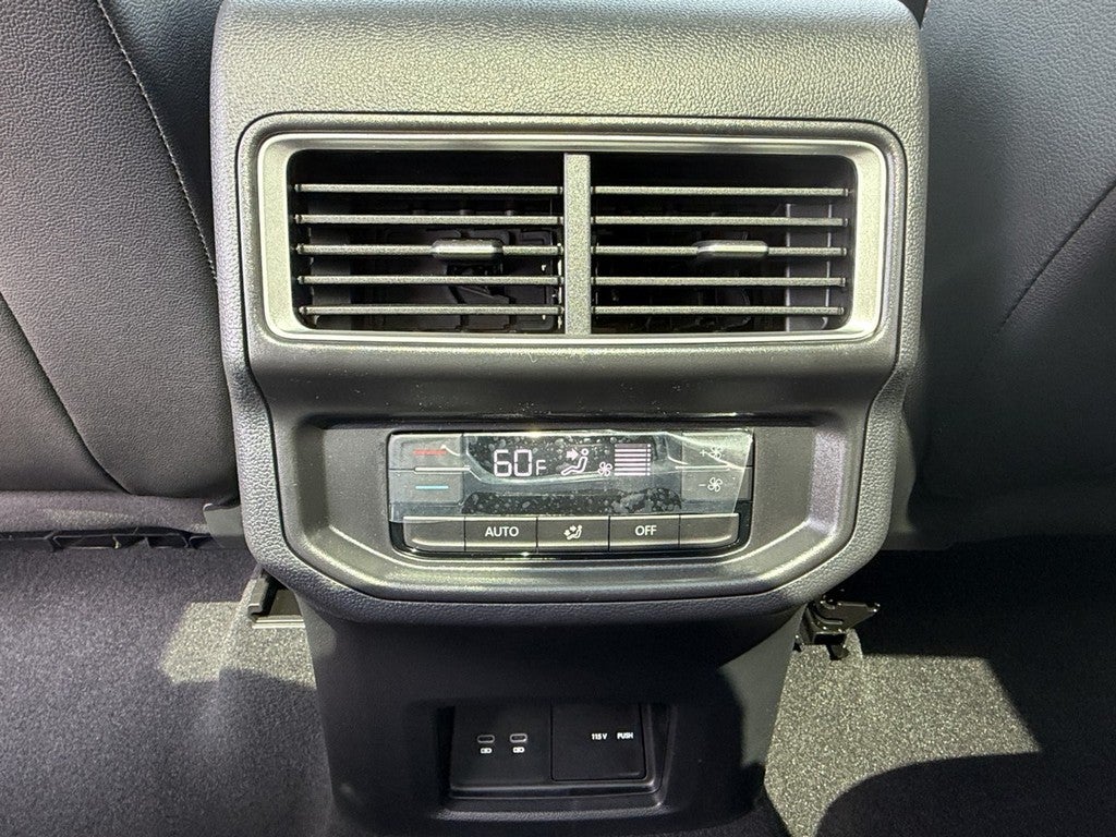 2026 Volkswagen Atlas 2.0T Peak Edition 4MOTION