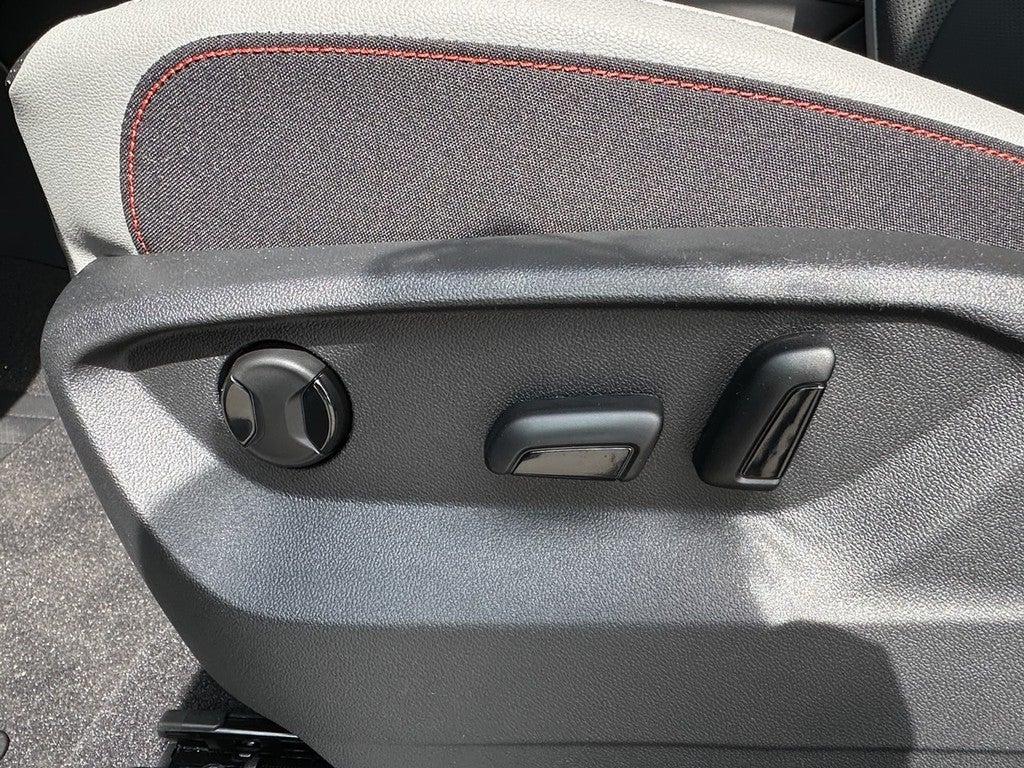 2026 Volkswagen Atlas 2.0T Peak Edition 4MOTION