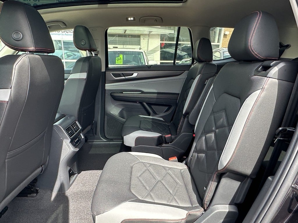 2026 Volkswagen Atlas 2.0T Peak Edition 4MOTION