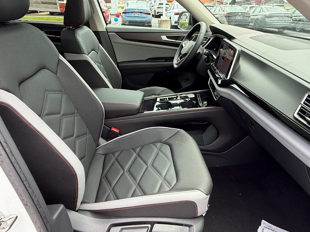 2026 Volkswagen Atlas 2.0T Peak Edition 4MOTION