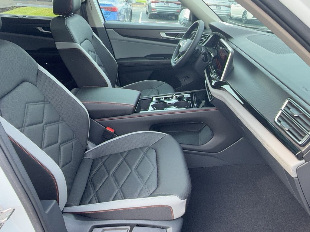 2026 Volkswagen Atlas 2.0T Peak Edition 4MOTION