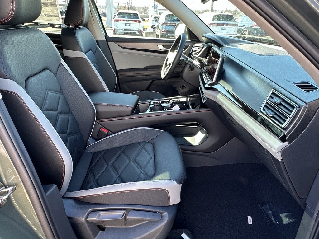 2026 Volkswagen Atlas 2.0T Peak Edition 4MOTION