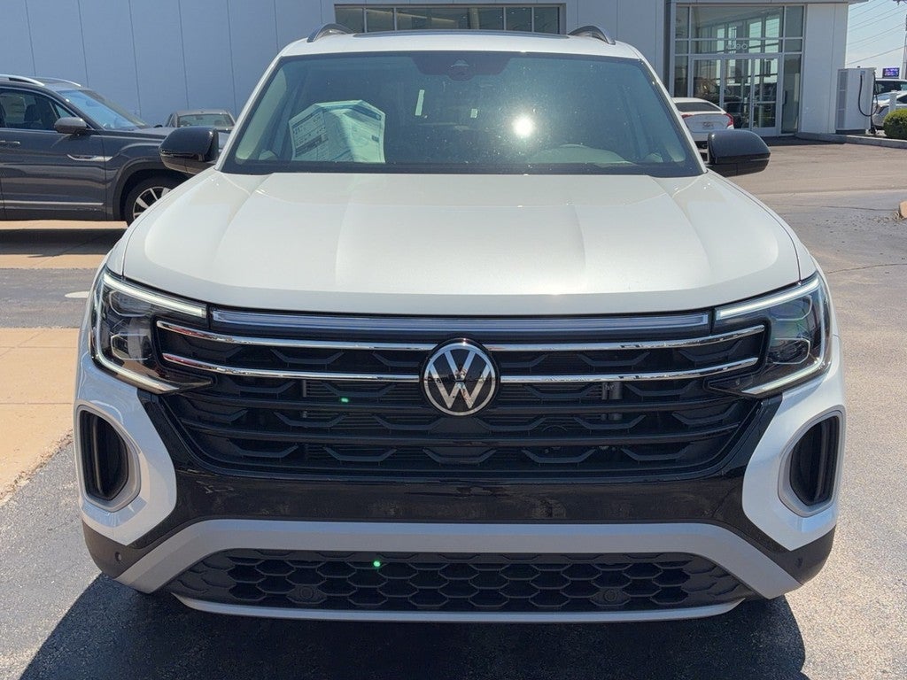 2026 Volkswagen Atlas 2.0T Peak Edition 4MOTION