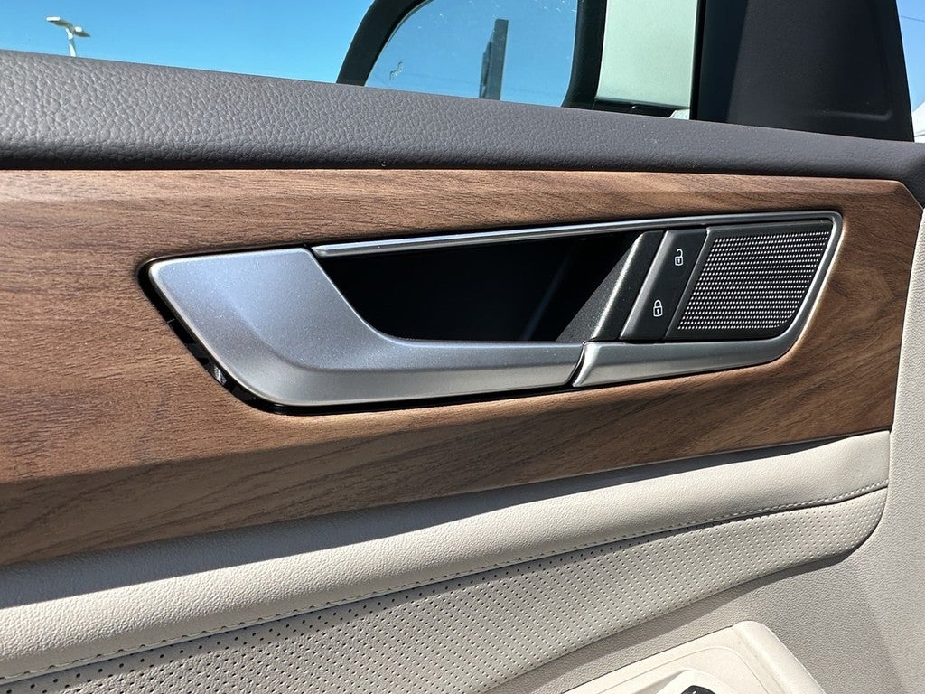 2026 Volkswagen Atlas 2.0T SE FWD