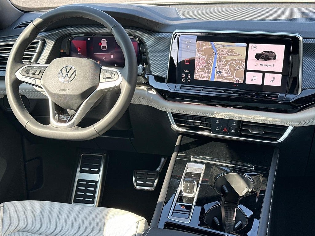 2026 Volkswagen Atlas Cross Sport 2.0T SEL Premium R-Line 4MOTION