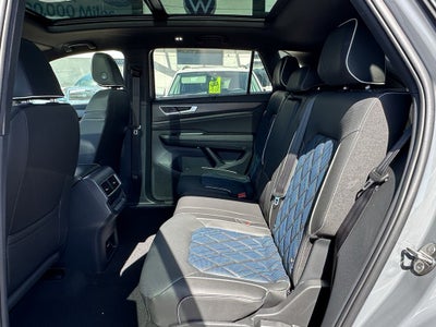 2026 Volkswagen Atlas Cross Sport 2.0T SEL Premium R-Line 4MOTION